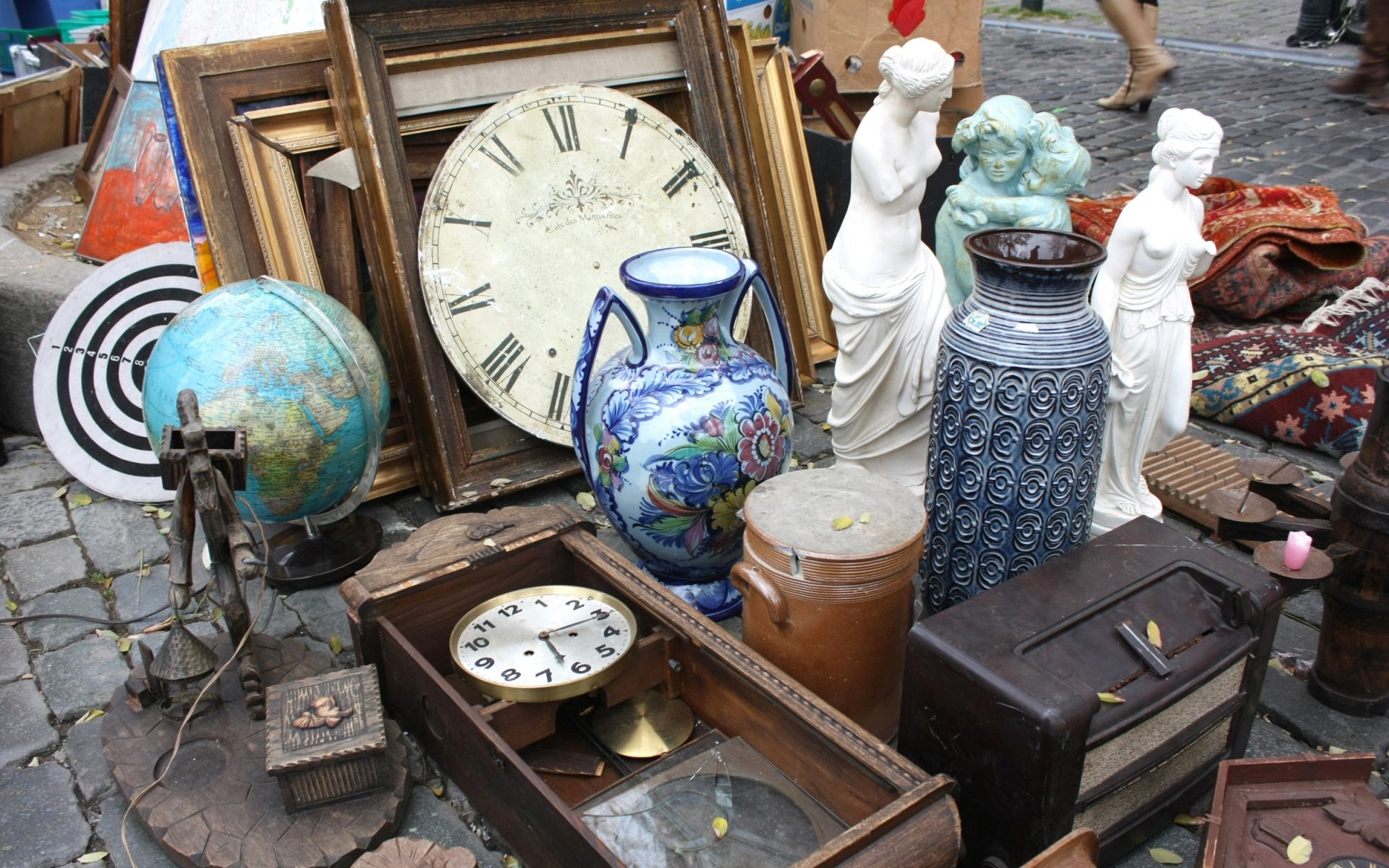 Brocante et vide-grenier