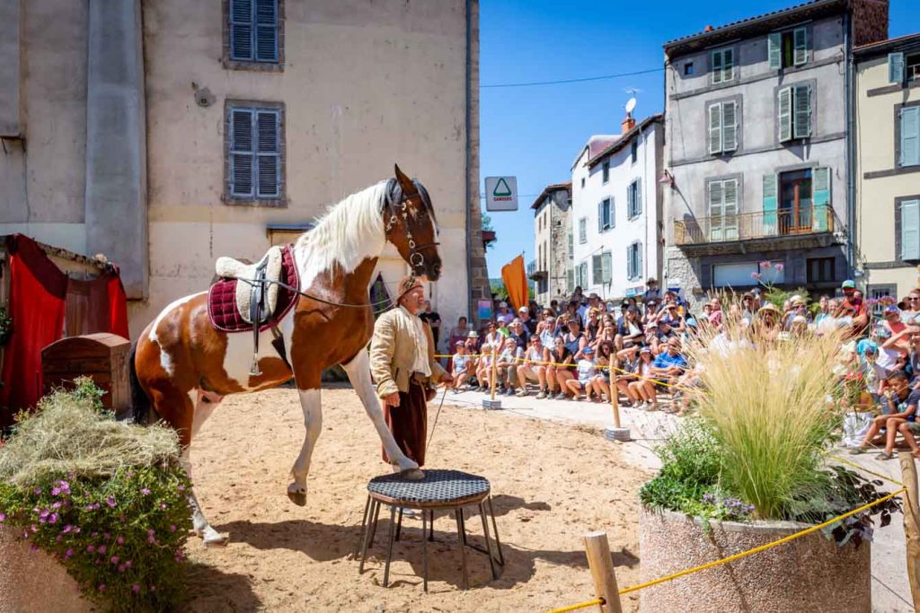 "La Malle de Fortunatus" Cie Narvalo. Crédit photo : Julie Baudin